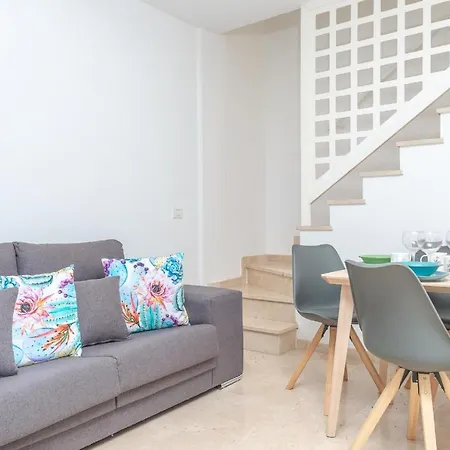 Modern Family Above Swimming Pool Porto Rico